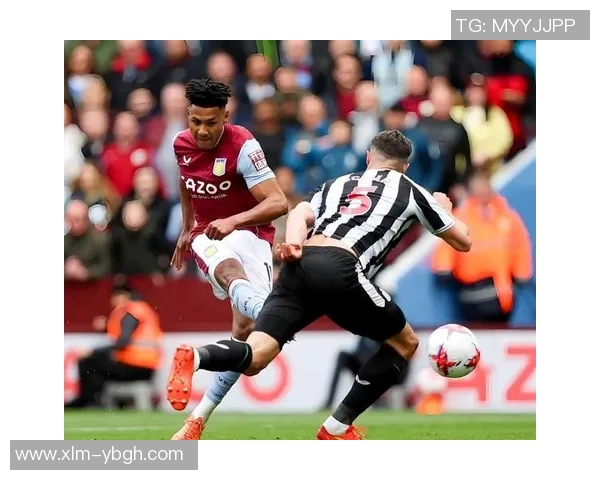 西甲赛场惊现冷门阿森纳3-0战胜切尔西引发全场轰动